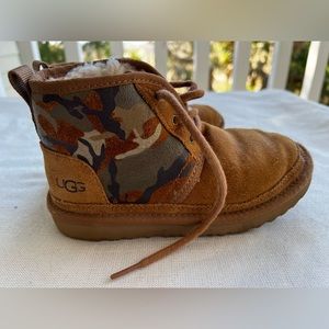 Ugg Camo Neumel chukka boots kids size 1